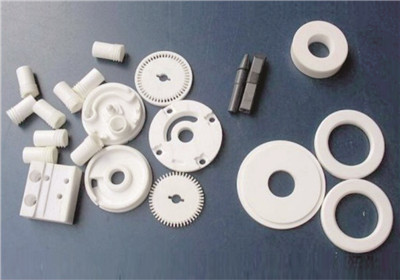 Quality Isostatic Pressing Aluminum Oxide Ceramics 3.80g/Cm3 Alumina Ceramic Granulated Powder for sale