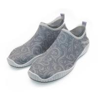 Buy cheap Adult'S Sport PVC Injection Shoes Breathable Easy To Take On And Off product