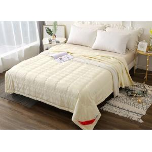 Buy cheap Hotel Cotton Jacquard Solid Thin Summer 150g/M2 Quilted Quilt from wholesalers