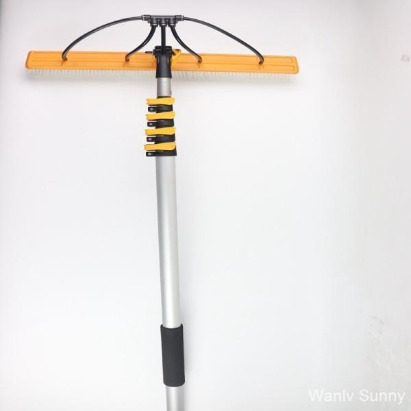 Quality Min Fold Size 1.44m-1.88m 4.7FT-6.1FT Manul Water Washing Brush for Solar Panel Performance for sale