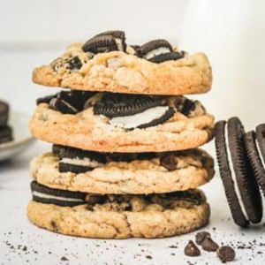 Buy cheap Crispy Burst Pulp Chocolate Biscuit Compound Chocolate Filling Biscuit from wholesalers