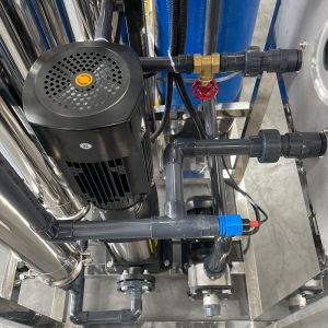 Buy cheap Engine-powered 1000LPH RO System Water Purification System for Laboratory Filtration from wholesalers