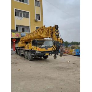 Buy cheap 2019 Xg 200ton Truck-Mounted Telescopic Crane Used Truck Crane with Five-Arm Crane Jib from wholesalers
