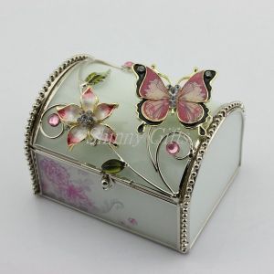 Buy cheap Shinny Gifts High Quality New Arrival Hexagon Elegant Glass Jewelry Box from wholesalers