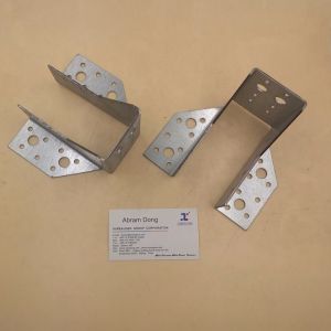 China G300 Z275 / DX51D-Z275 Hot Dipped Galvanised Steel Roof Joist Hanger Bracket on sale