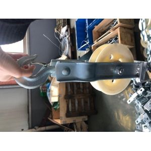 Buy cheap Skyward And Hooked Conductor Wire Rope Pulley Stringing Sitting And Hanging Type Dual-Use Stringing Block from wholesalers