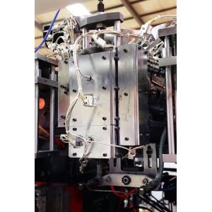 Buy cheap 500mm Width Extrusion Blow Moulder 10L Volume Power Supply 380V / 50Hz from wholesalers