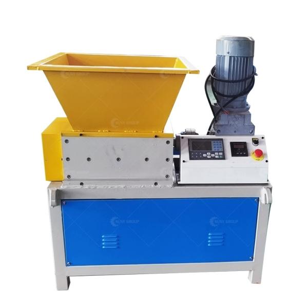 Quality Stainless Steel Used Plastic Scrap Tires Shredder with Customized Multifunctional for sale