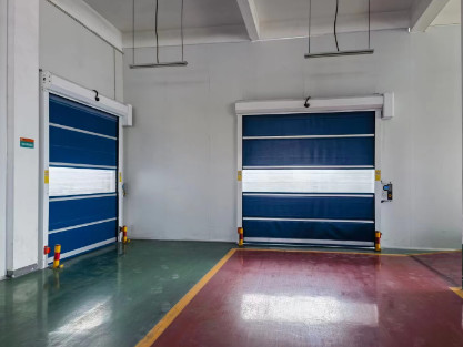 Quality Roll Up Industrial Fast Door Anti Deformation Tear Resistance 900N / 800N for sale