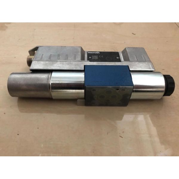 Quality 4WREE6V08-2X/G24K31/A1V
4WRAE10WA60-22/G24K31/F1V
4WRE6E08-2X/G24K4/V Directional valve Rexroth German hydraulic proportional solenoid hydraulic valve for sale