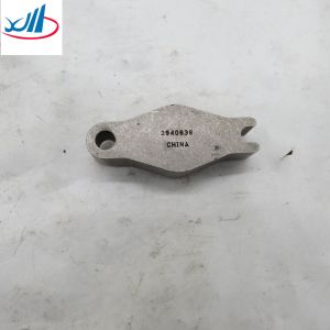 Construction Machinery Engine Parts L8.9 3940639 Injector Clamp 3940639 Fuel