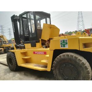 Buy cheap Japanese Heavy Used Diesel Forklift Truck 25 Ton Komatsu FD250 With Side Shifter from wholesalers