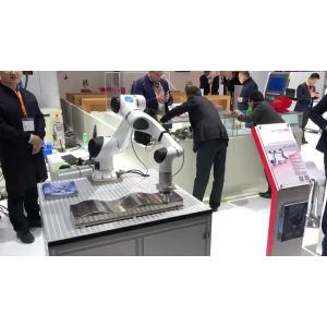 Universal Robot Collaborative Cobot Of Elfin E03 With 3kg Payload 590mm Reach