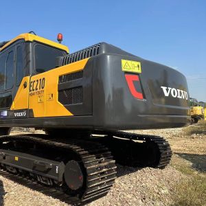 Buy cheap Secondhand Excavator Original VOLVO EC210 used Hydraulic 20ton Crawler Digger from wholesalers