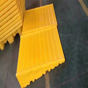 Buy cheap 40L Pallet Moulding , OEM Sandblasting HDPE Plastic Molding product