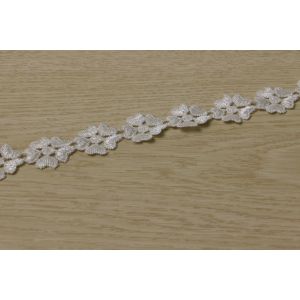 Buy cheap ODM Guipure Lace Trims , Heart Lace Trim 100% Polyester Material from wholesalers