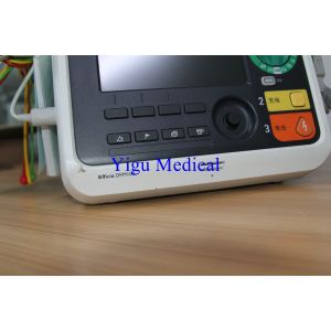Hospital Facility DFM100 Defibrillator Machine In Good Condition