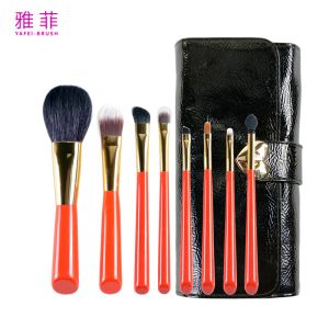 137A10908 Wooden Handle Makeup Brush Small Set 8PCS Portable Makeup Brush Set