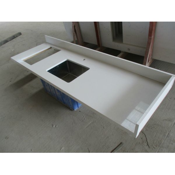 Quality Scratch Resistant Engineered Stone Kitchen Countertops 7 Mohs Hardness for sale