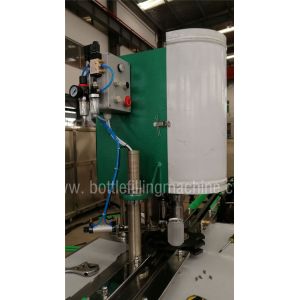 Buy cheap Large Capacity Beverage Can Filling Machine , Small Can Filling And Seaming Machine from wholesalers