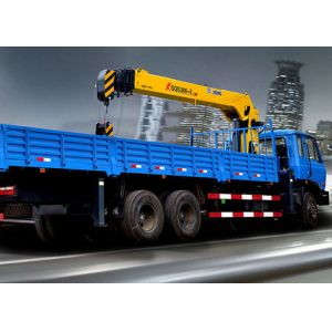 Buy cheap Mini XCMG Telescopic service truck with crane , Safety Transportation from wholesalers