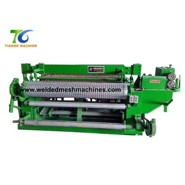 4FT 5FT Black Wire Mesh Panel Welding Machine 4'' Aperture