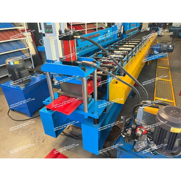 High Efficient Wall Panel Roofing Sheet Roll Forming Machine with CE , PLC