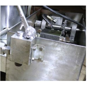 Buy cheap High oil output oil extraction equipment hydraulic oil press machine for avocado from wholesalers