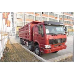 China 30 tons SINOTRUK HOWO 12 tires dump truck for sand and small stones transportation on sale