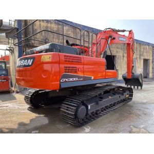 Crawler Used Hydraulic Excavator DOOSAN DX300 For Demolition Applications