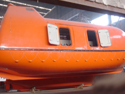 CCS Certificate 120 persons enclosed life boat hot sales