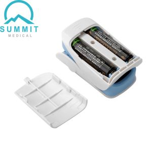 99% SpO2 4 Direction Adjustable Fingertip Pulse Oximeter With Plethysmograph