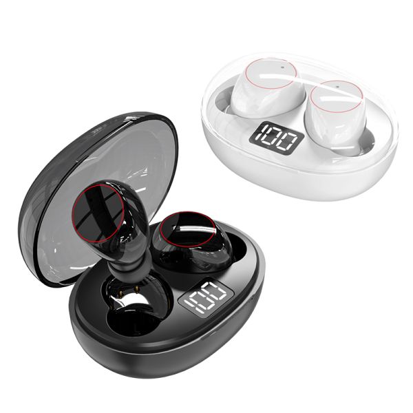 Low-Latency TWS Headset 15H Playing Time 10-15m Working Distance 1-2 Hours Charging Time