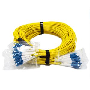 24 Fiber LC/UPC-LC/UPC Simplex Trunk Cable G657a1 Ofnr For High Density Cabling