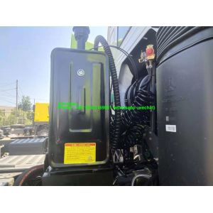 Buy cheap 40T 420hp Sinotruk Tractor Truck With 1000L Oil Tank from wholesalers