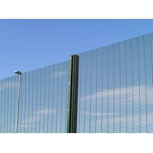 Close Mesh 358 Security Fence