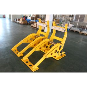 Buy cheap Vehicle Stopping Function Mobile Traffic Barriers Removable from wholesalers
