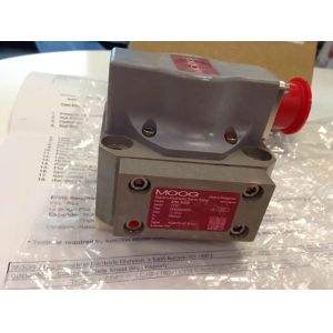 Buy cheap Original German MOOG Servo Valve with 7 bar Pilot Pressure 16 kg Weight and 0.1 kW Power for Electro-Hydraulic Control from wholesalers
