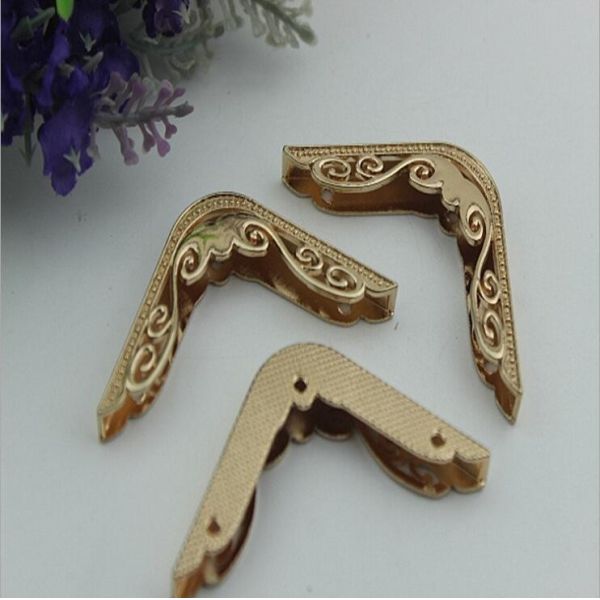 Metal handbag hardware light gold zinc alloy right-angle corner protector for