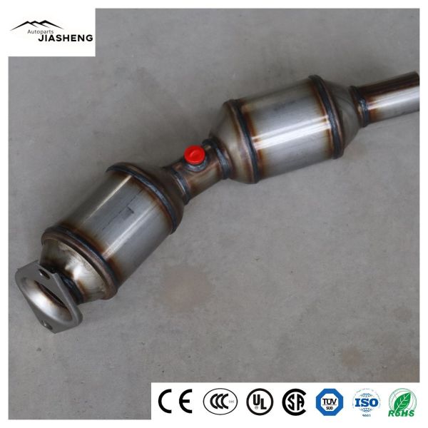 Buy cheap Toyota Prius High Quality Stainless Steel Auto Catalytic Converter from wholesalers