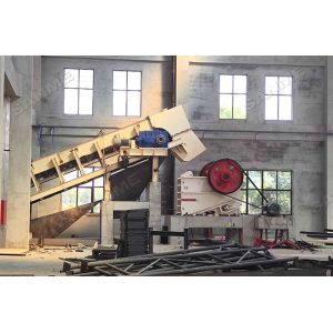 Buy cheap Movable Pushes Jaw Stone Crusher 300t/H Continuous Rotating from wholesalers