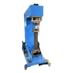 China Handmade Kitchen Sinks Side Rolling Machine Stainless Steel Box Making Machines R Corner Sink on sale