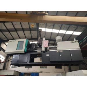 Adjustable Mold Height Auto Injection Molding Machine with 1026g Injection