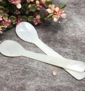 China Natural Mother Of Pearl Caviar Spoon on sale