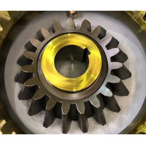 Buy cheap Big Heavy Duty Bevel Gear With 15 Teeth Ground Surface Finish from wholesalers