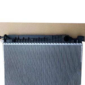 Buy cheap LR117683 LR135901 Car Coolant Radiator For EVOQUE from wholesalers