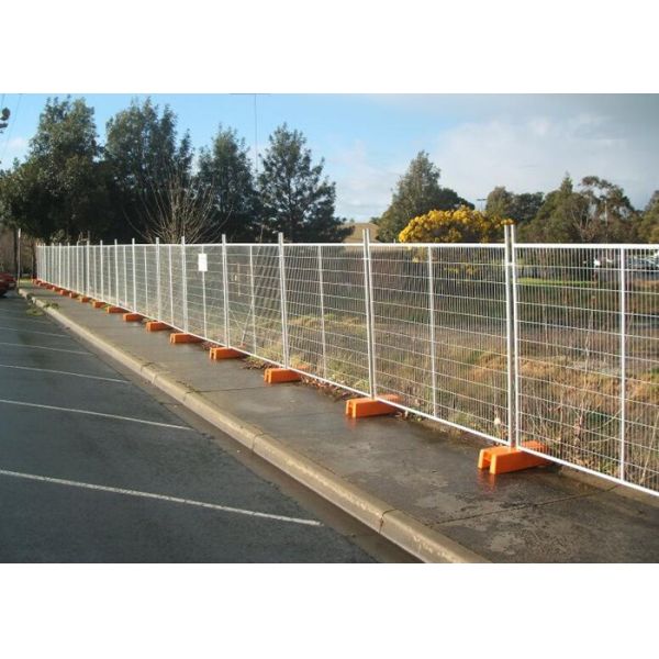 Quality Interlocking Removable Steel Temporary Fencing , Portable Fence Panels for sale