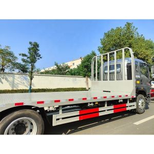 Buy cheap SINOTRUK HOWO 4x2 Flat Bed Truck from wholesalers