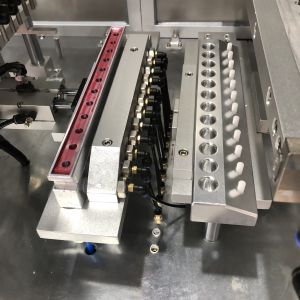 Automatic 12 Holes Lipbalm Aluminum Mold Demoulding Machine