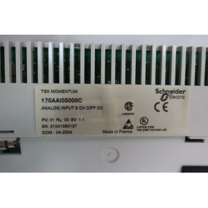 Schneider 8-Channel Differential Current-to-Analog Input Module for Precise